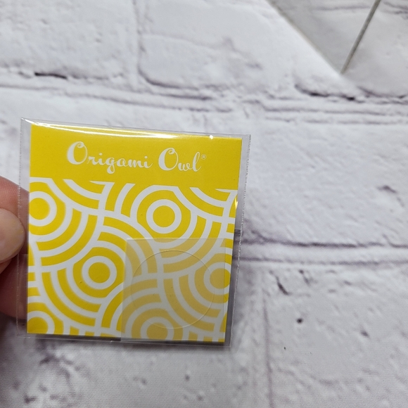 Origami Owl Silver Chain Necklace with Clip and Ghost Armor for Medium Locket - Picture 6 of 9